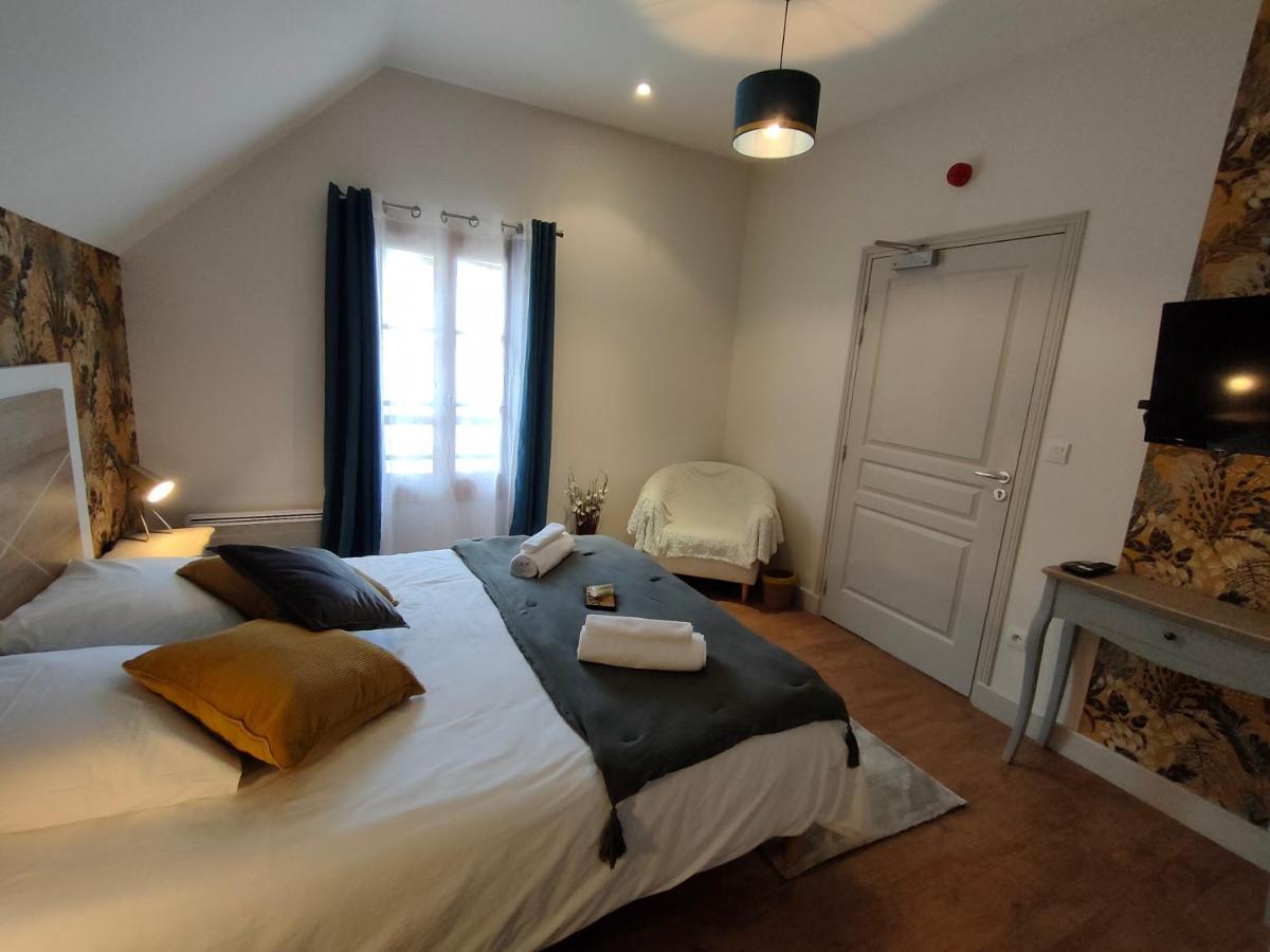 Auberge Des Colettes Coutansouze 外观 照片