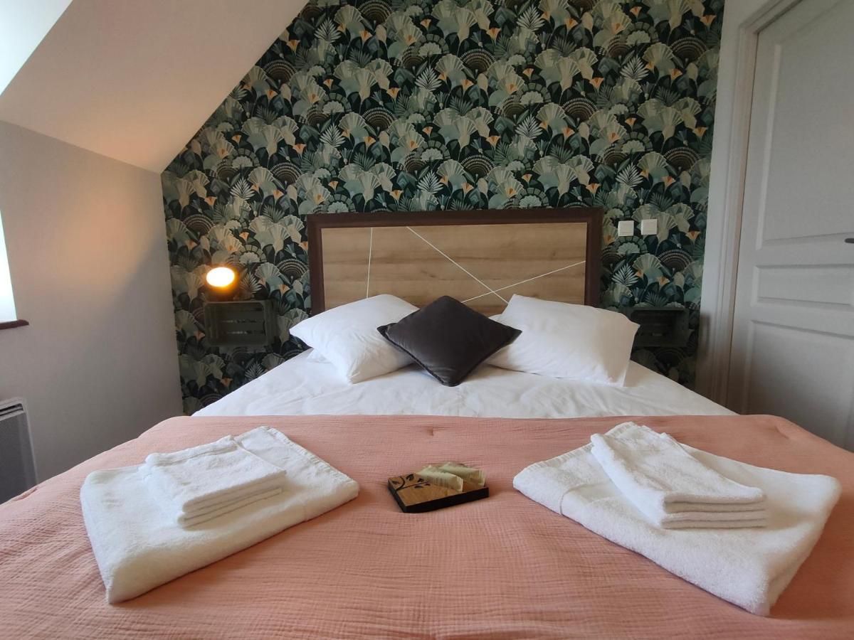 Auberge Des Colettes Coutansouze 外观 照片